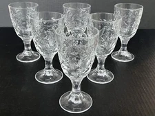 Set 6 Princess House Fantasia Stemmed Water/Wine Goblets  Poinsettia Pattern 