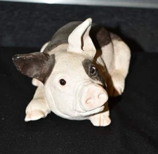 United Designs Animal Classics Large Detailed Ceramic Pig