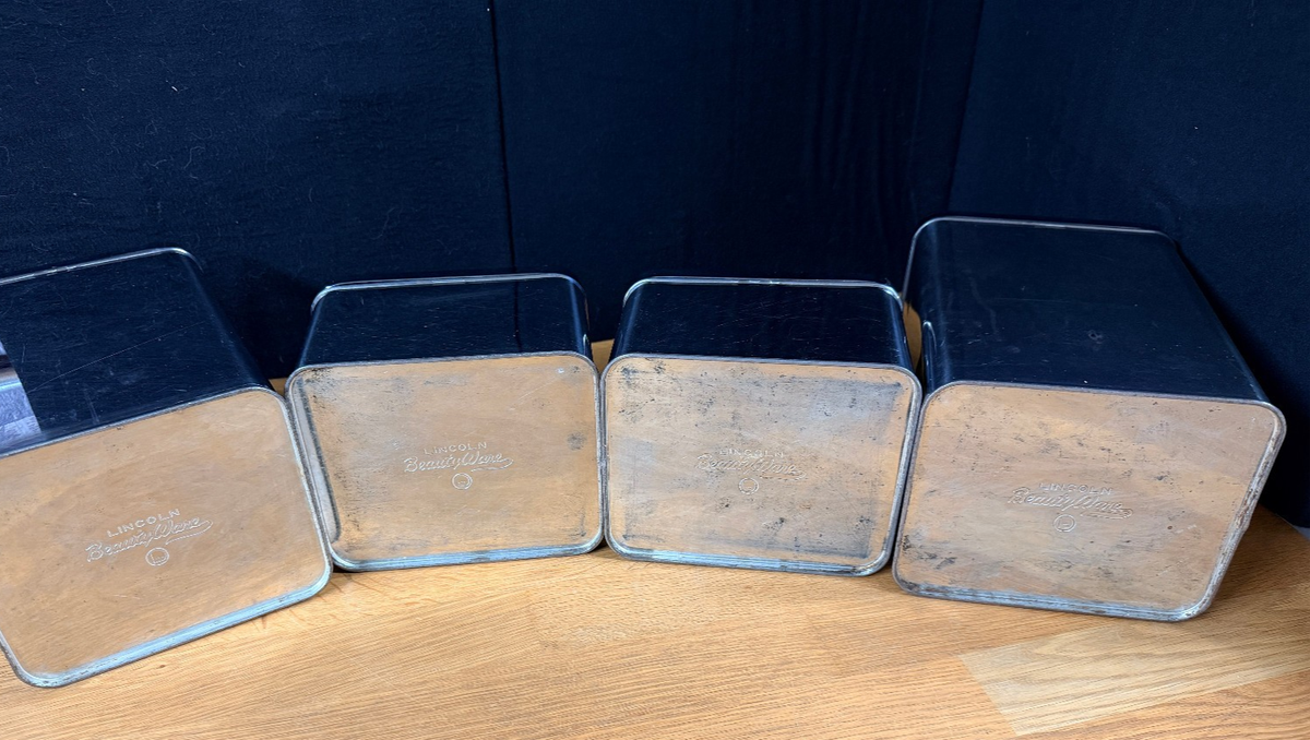 Vintage Lincoln Beautyware 4 PC Canister Set Stackable Chrome