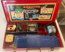 Gilbert Erector Set 6 1/2 Pre-War, Quite Complete, W/pre War Manual,Metal Case