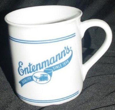 ENTENMANN'S BAKERY STORE FRONT ADVERTISING COFFEE TEA CUP WHITE & BLUE EUC