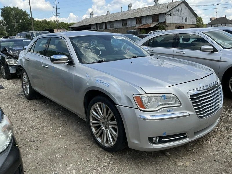 2011-2020 Dodge Charger 5.7L Air Cleaner Intake Box Assembly OEM - Image 3 of 3