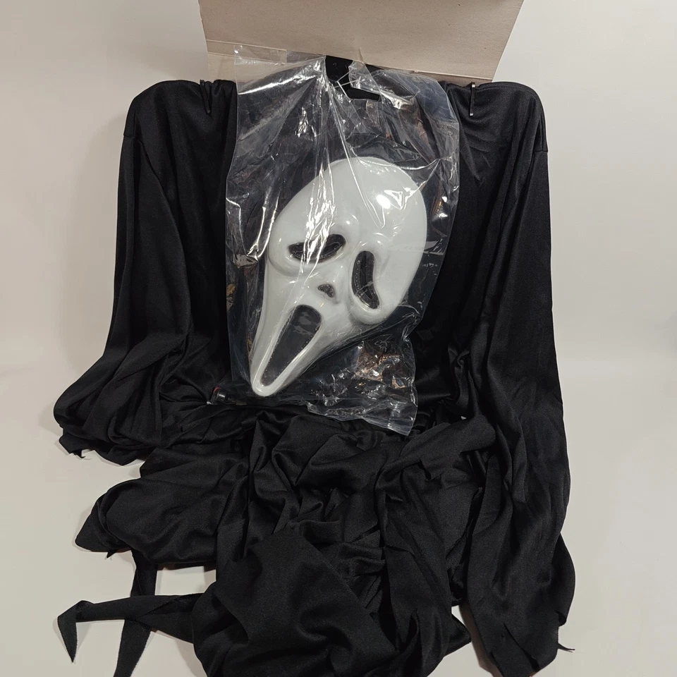 Scream Ghost Face Costume Sealed Mask & Robe Fun World 1997 Light Up Fiber Optic - Image 4 of 4
