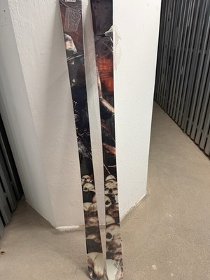 coreupt Park & Freestyle Ski 182 cm Schwarz/Orange (Paar) ohne Bindung