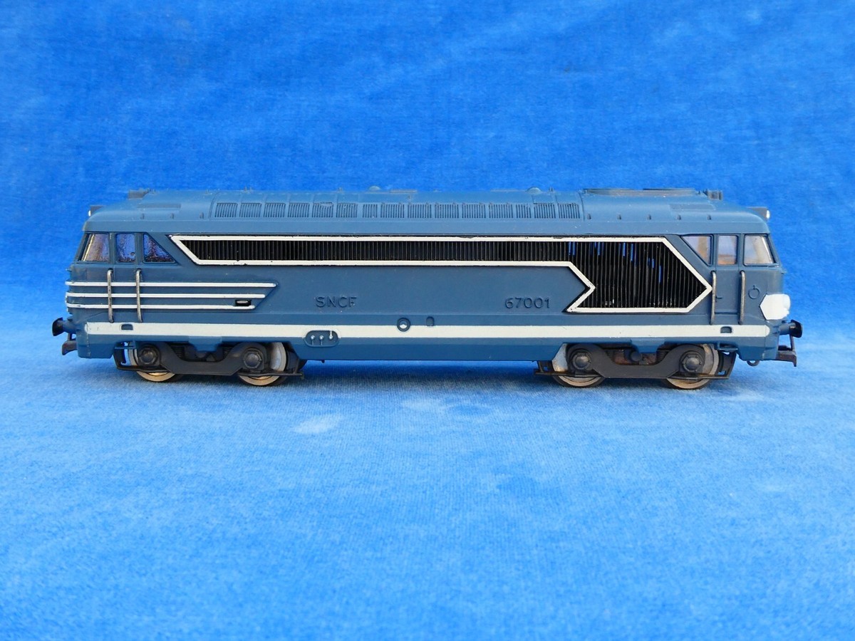 Locomotive SNCF diésel 67001 - Collection