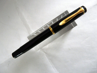 Pelikan Füller M150 old Style schwarz Feder M vergoldet # (453)