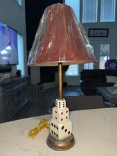 VINTAGE NOVELTY STACKING DICE TABLE LAMP 2004 ORION'S BURGUNDY SHADE NEW