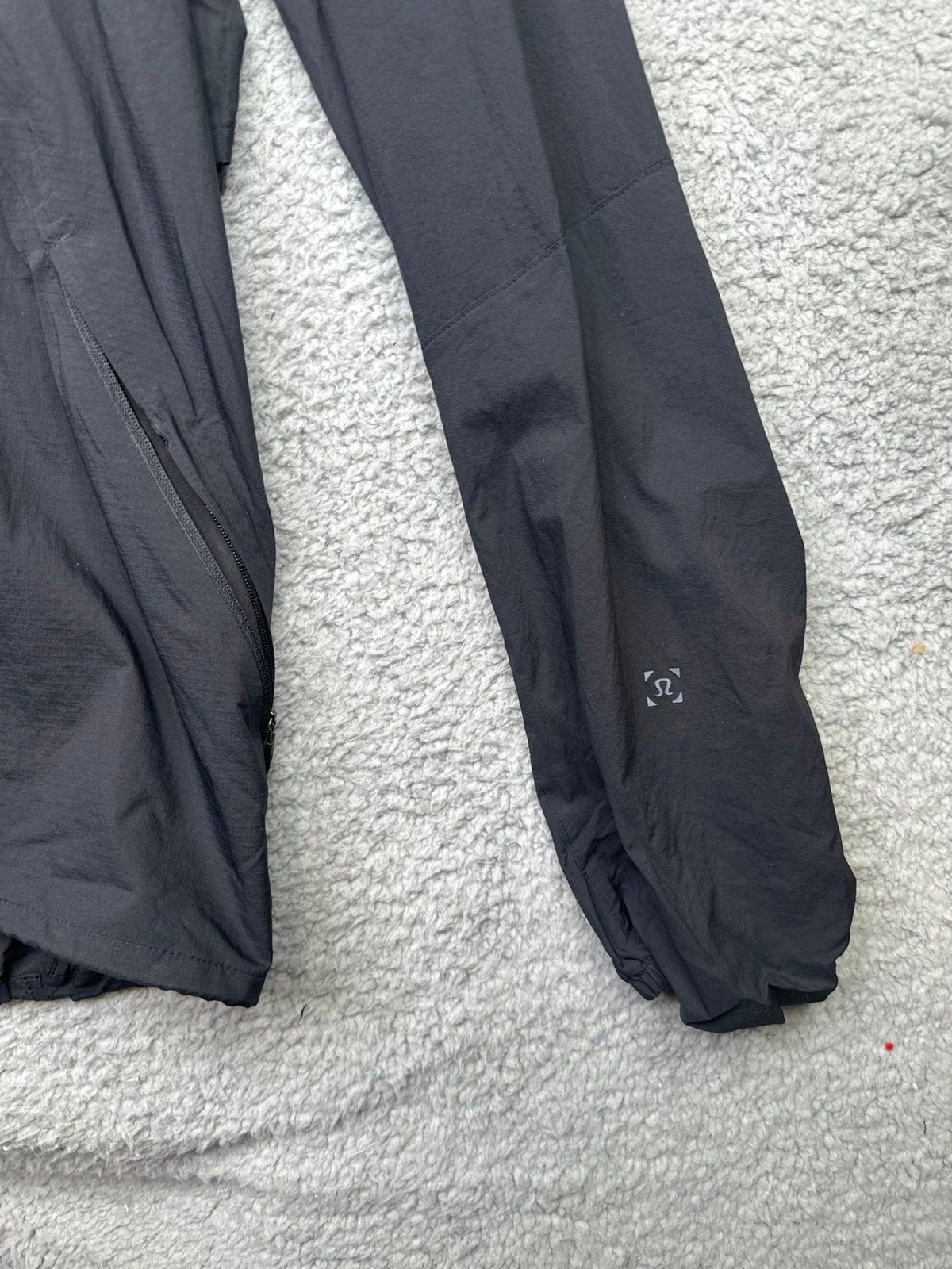 Lululemon Active Jacket second release water repe… - image 4