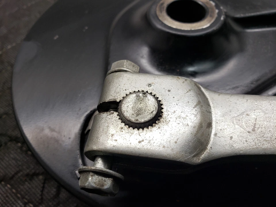 HONDA CM400T CM400 TAMBOR FRENO TRASERO BRAZO BUJE LEVA 1979-1980 Foto 4 de 4