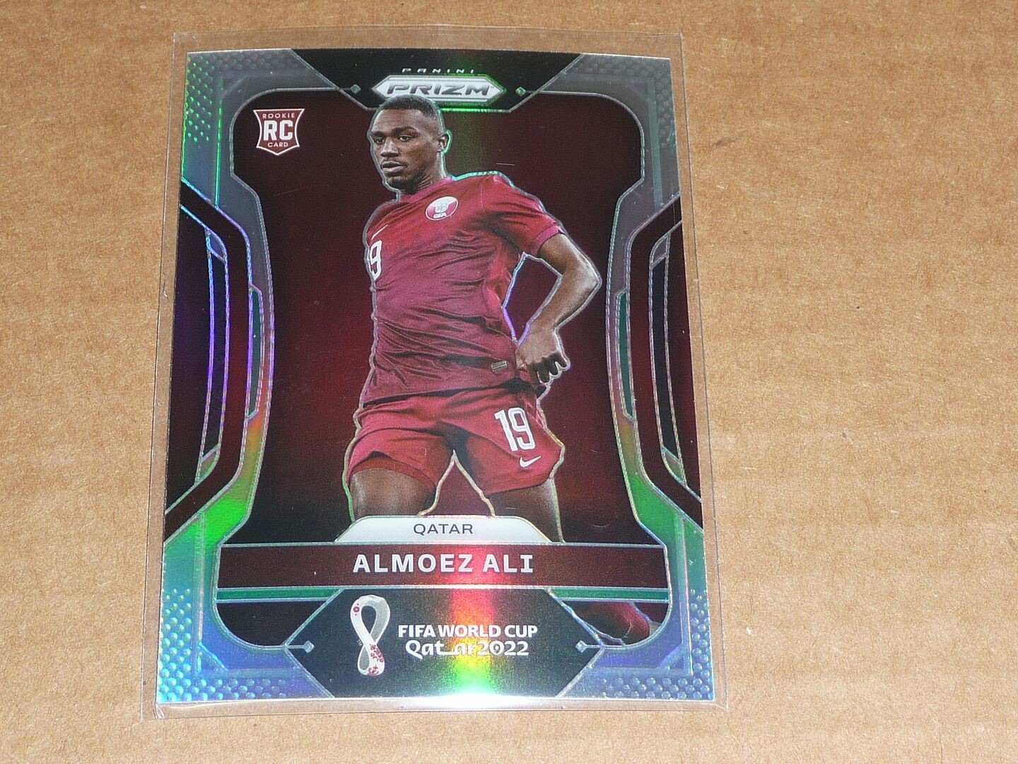 2022 Panini Prizm WORLD CUP SOCCER ALMOEZ ALI SILVER PRIZM QATAR #187 J5772