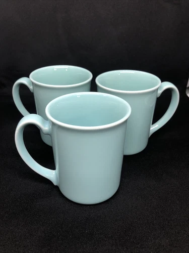 3 seafoam Aqua Teal Robins Egg Blue Corning #32 10 coffee/tea mugs Vintage