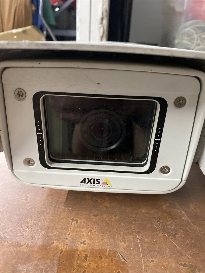 AXIS P1357-E 5MP IP Network Box Camera with Advanced Multi-Streaming - Image 2 of 4