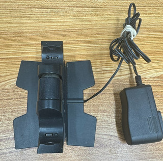 PowerA CPFA141325 02 DualShock 4 Controller Charging Station