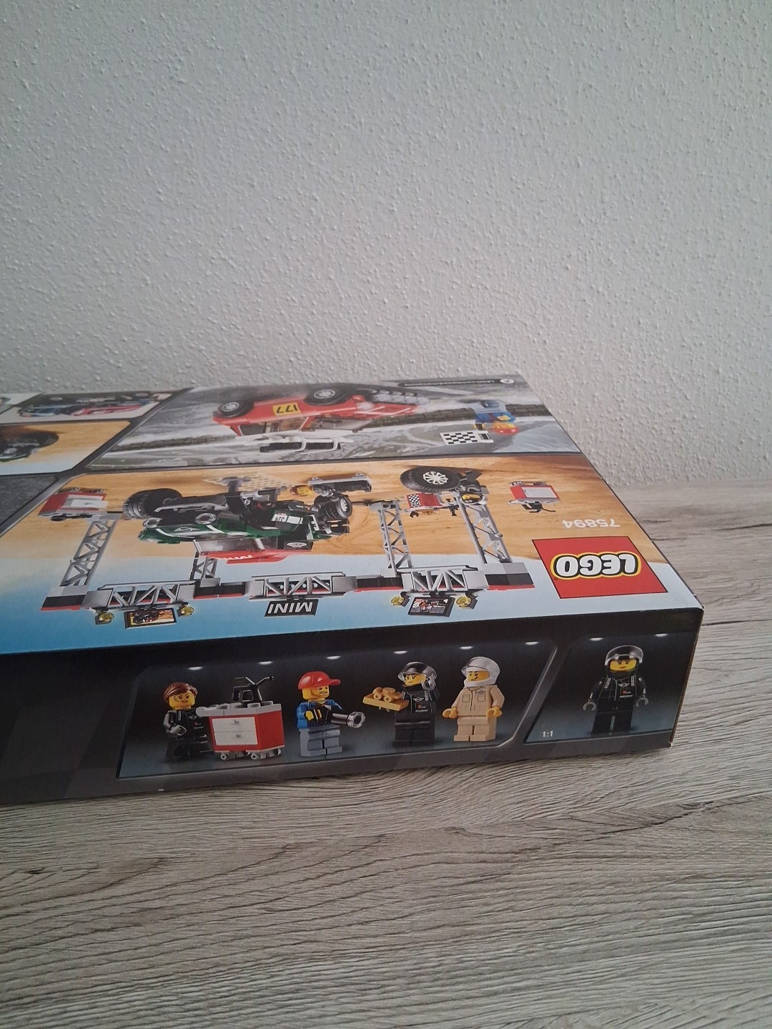 Bild 4 von 6