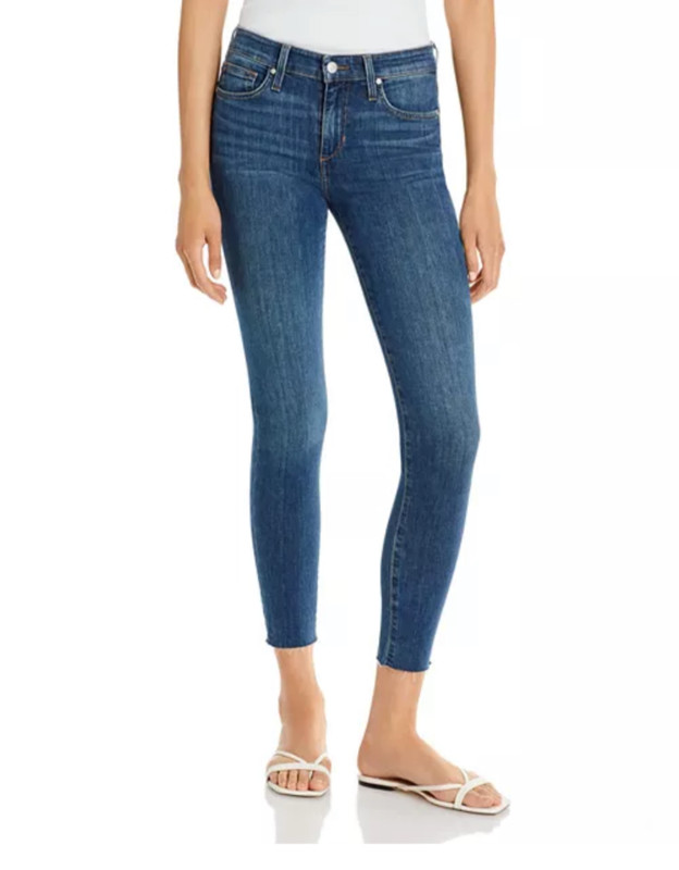 Joe's mid rise skinny jeans in Myra size 28