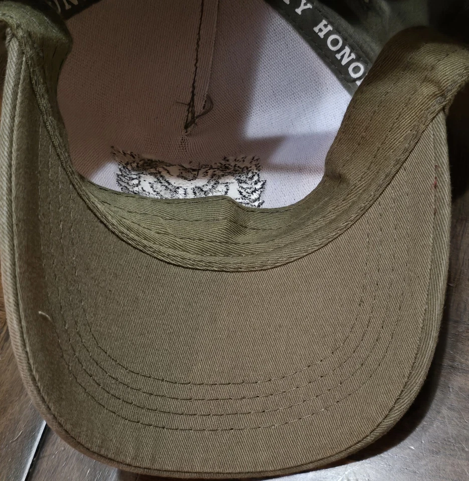 Sombrero Reina Metals Of America - Logo Cresta - Gorra Militar Foto 3 de 4