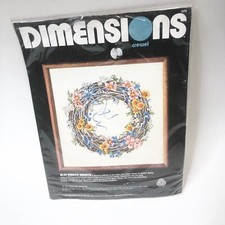 Dimensions Crewel cross Stitch 1984 Blue Ribbon Wreath 1270
