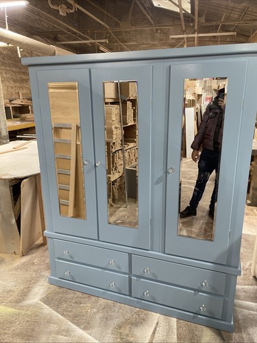 HANDMADE AYLESBURY 4 DRAWER TRIPLE SHELVED WARDROBE BLUE (NOT FLATPACKED) - Picture 7 of 7