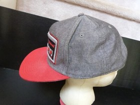 Vintage Nintendo controller NES OSFM snapback baseball cap hat embroidered 14+