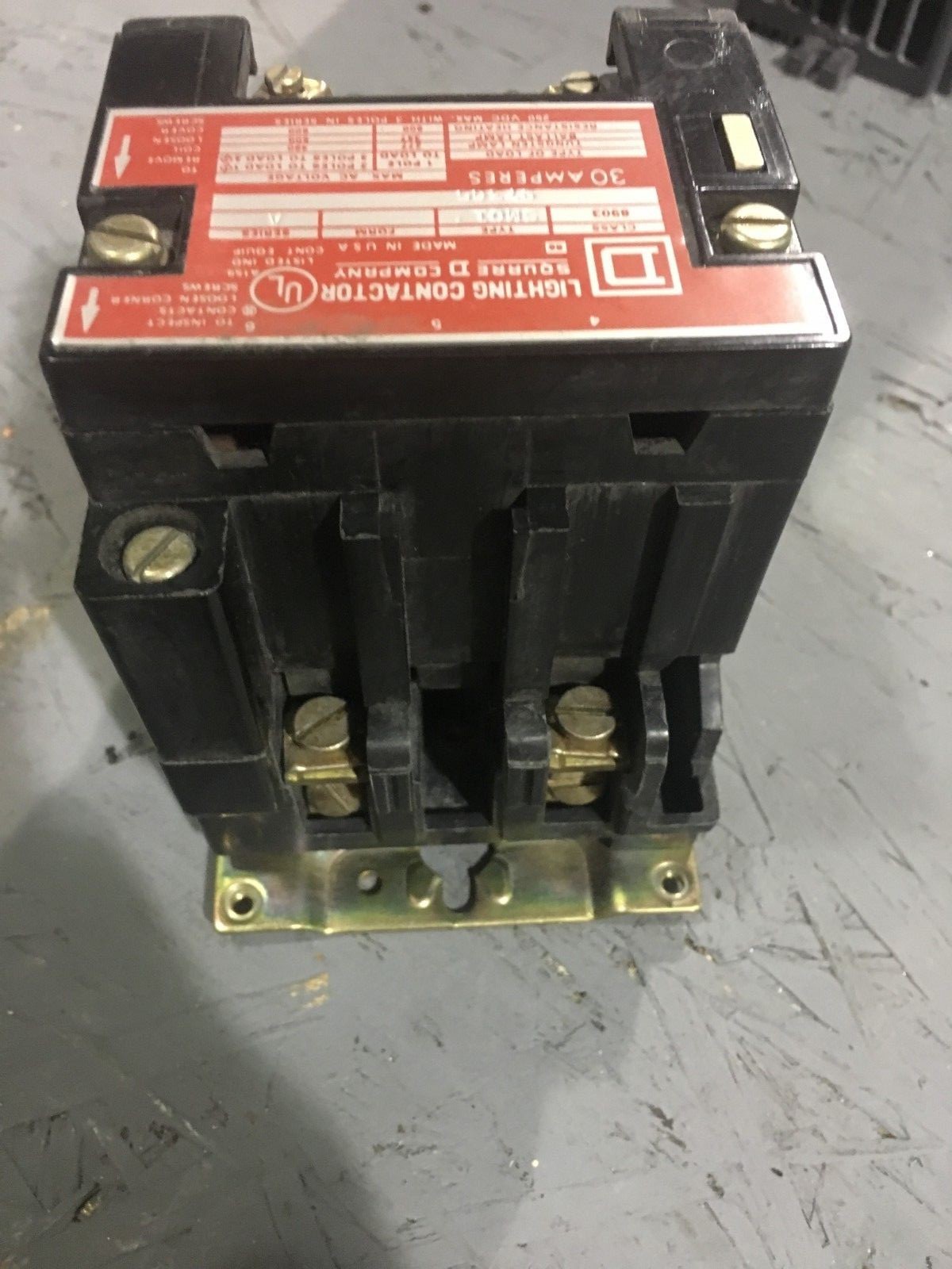 Contacteur D'éclairage Square D 8903 SM01 – 30A, Très Bon état, D'occasion