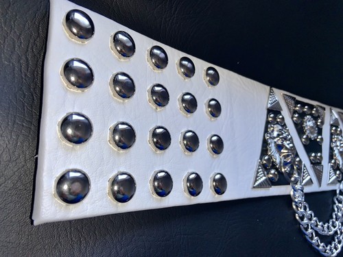 Elvis Style Rehearsal Belt In White And Black - Bild 2 von 7