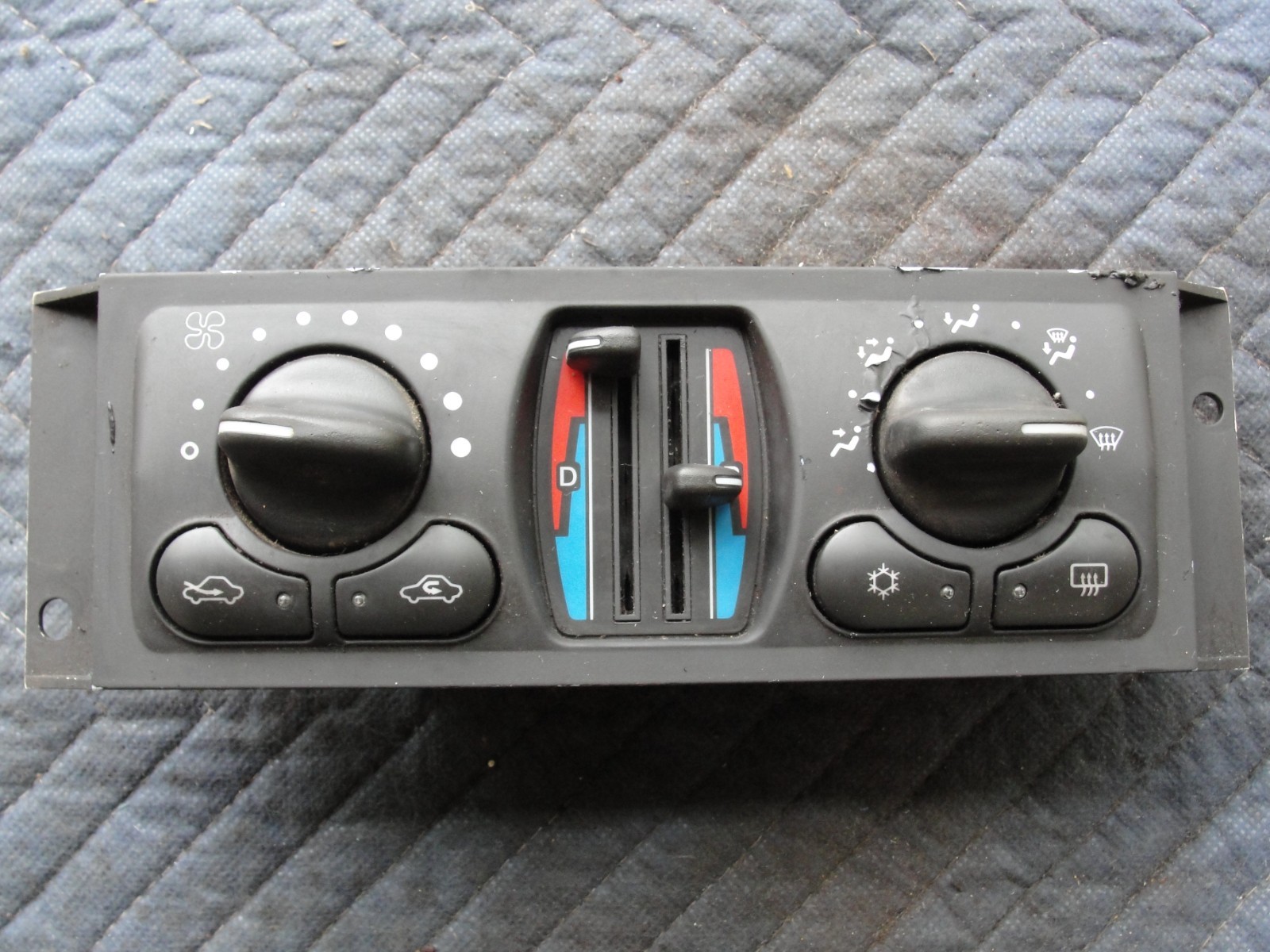 2000-05 Chevy Impala Climate Control Heater AC Dual Zone Switch GM #15217881.