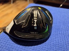 Taylormade SIM2 Max #6 Hybrid / 28 Degree / Regular Flex Fujikura Ventus Blue 6