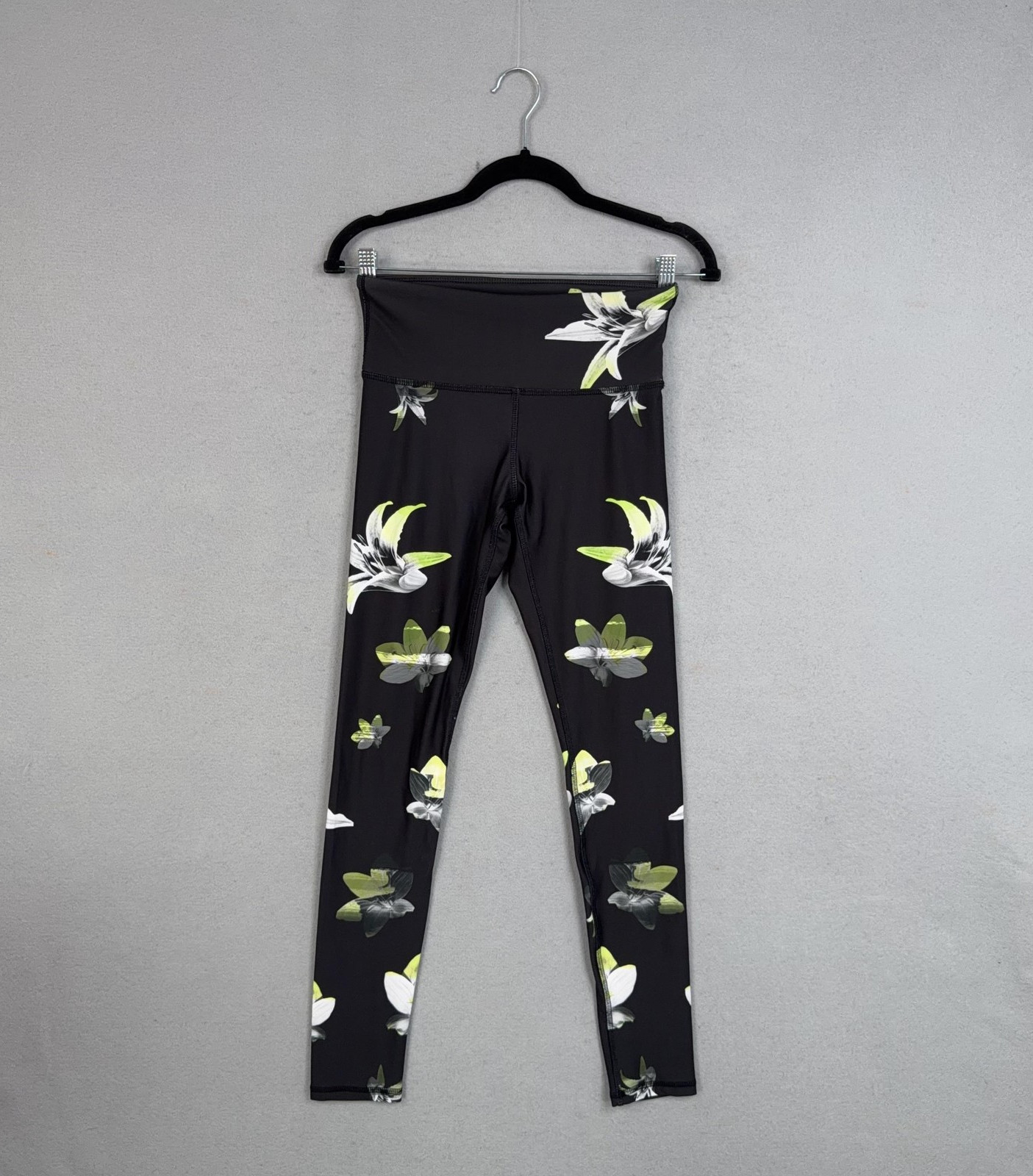 Noli Leggings Womens Medium Black Floral High Rise Ankle Yoga Athletic Pilates