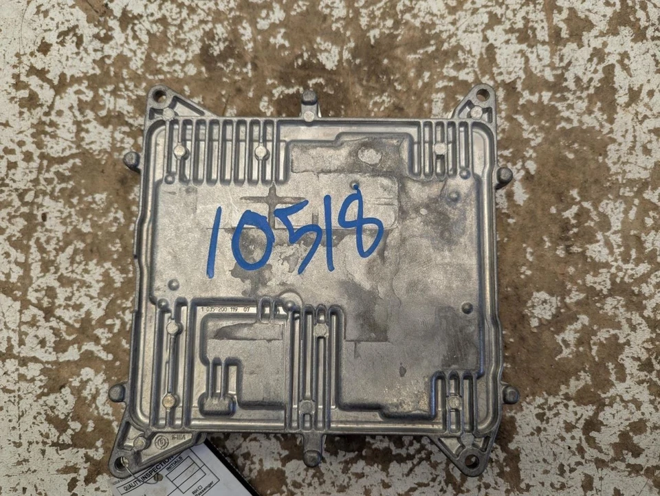 Módulo de control electrónico ECM del motor compatible con BMW 320i 733688 14-18 Foto 2 de 4