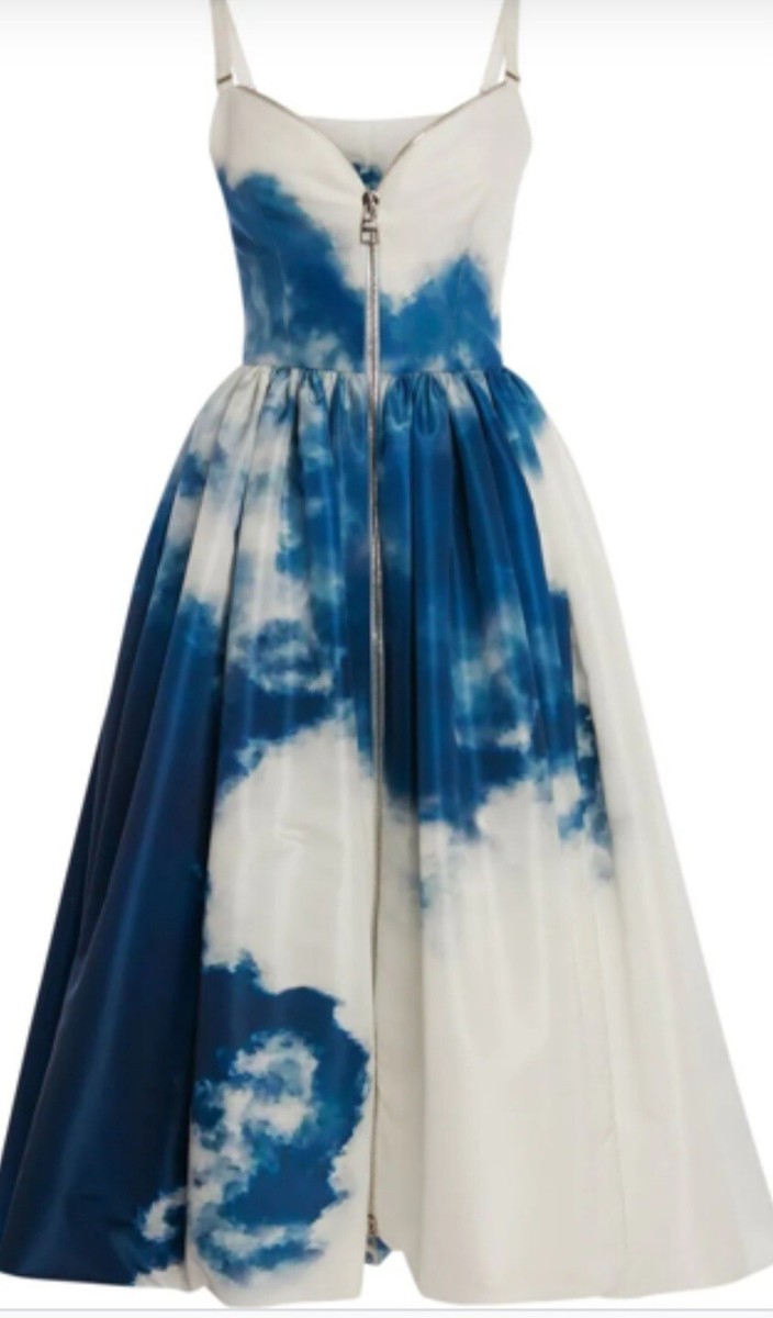 ALEXANDER McQUEEN Engineered Blue Sky Cloud Print Fit ALEXANDER McQUEEN Engineered Blue Sky Cloud Print Fit