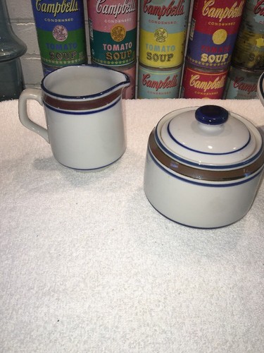 Salem Georgetown 2 qt Covered Casserole Sugar Bowl, Creamer & Gravy & 4 fruits - Picture 6 of 12