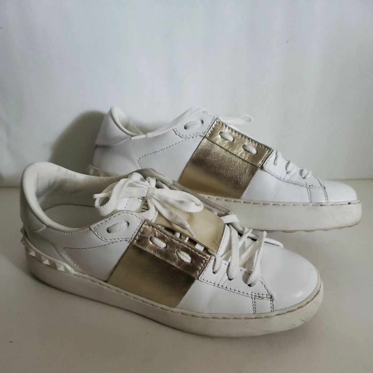 Valentino TK781 2 Womens Sneakers White /Gold Size 38 Made in Italy !!! |