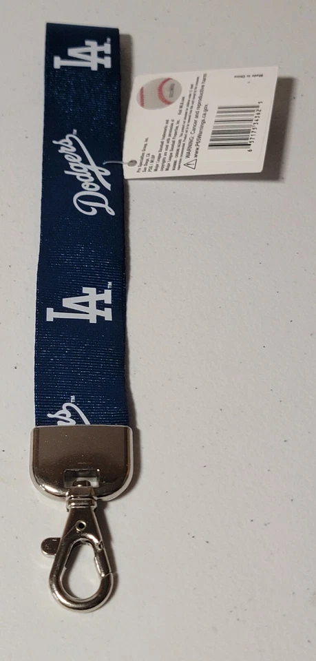 LOS ANGELES DODGERS HIGH QUALITY POPULAR DESIGN KEYCHAIN - Image 2 of 2