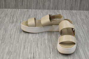 vince westport sandal