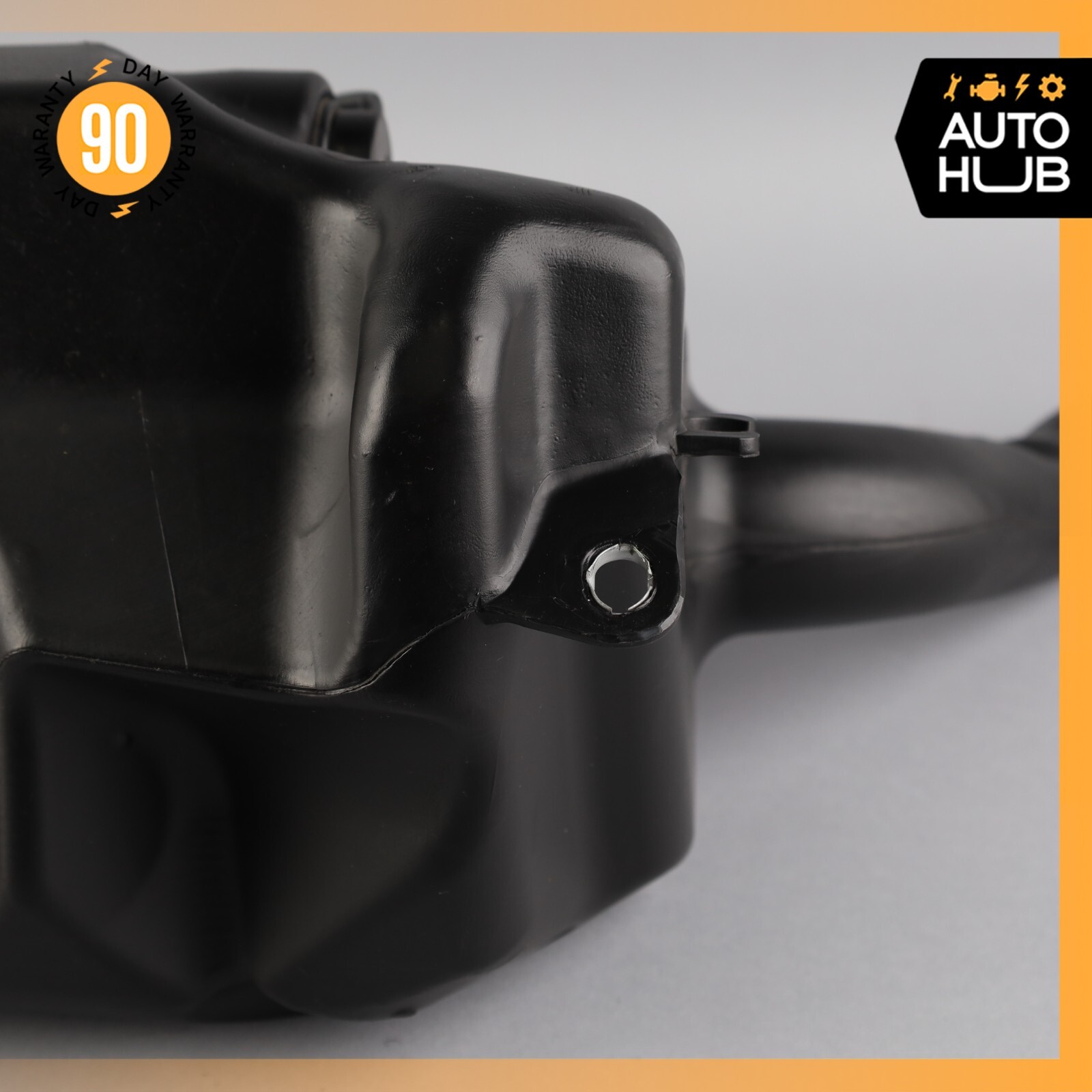 08-19 Maserati Quattroporte Headlight Windshield Washer Bottle Tank OEM 74k
