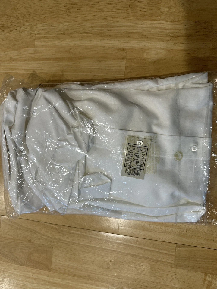 Authentic Gucci Men’s White Button Down Dress Shirt Size 18 - Image 3 of 4