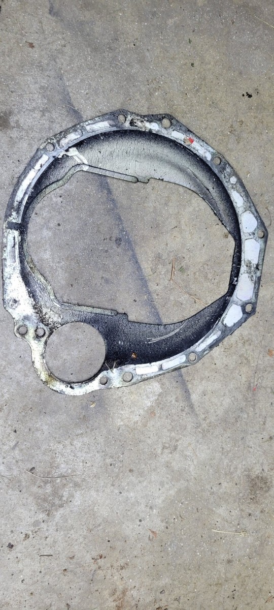 1984-89 Nissan 300zx Turbo VG30ET Transmission Bell Housing Dust