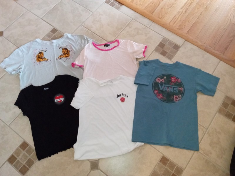 Lot of 5 Womens Tee Shirts - Adam Levine, Top Shop, City Streets, Jim Beam, Vans