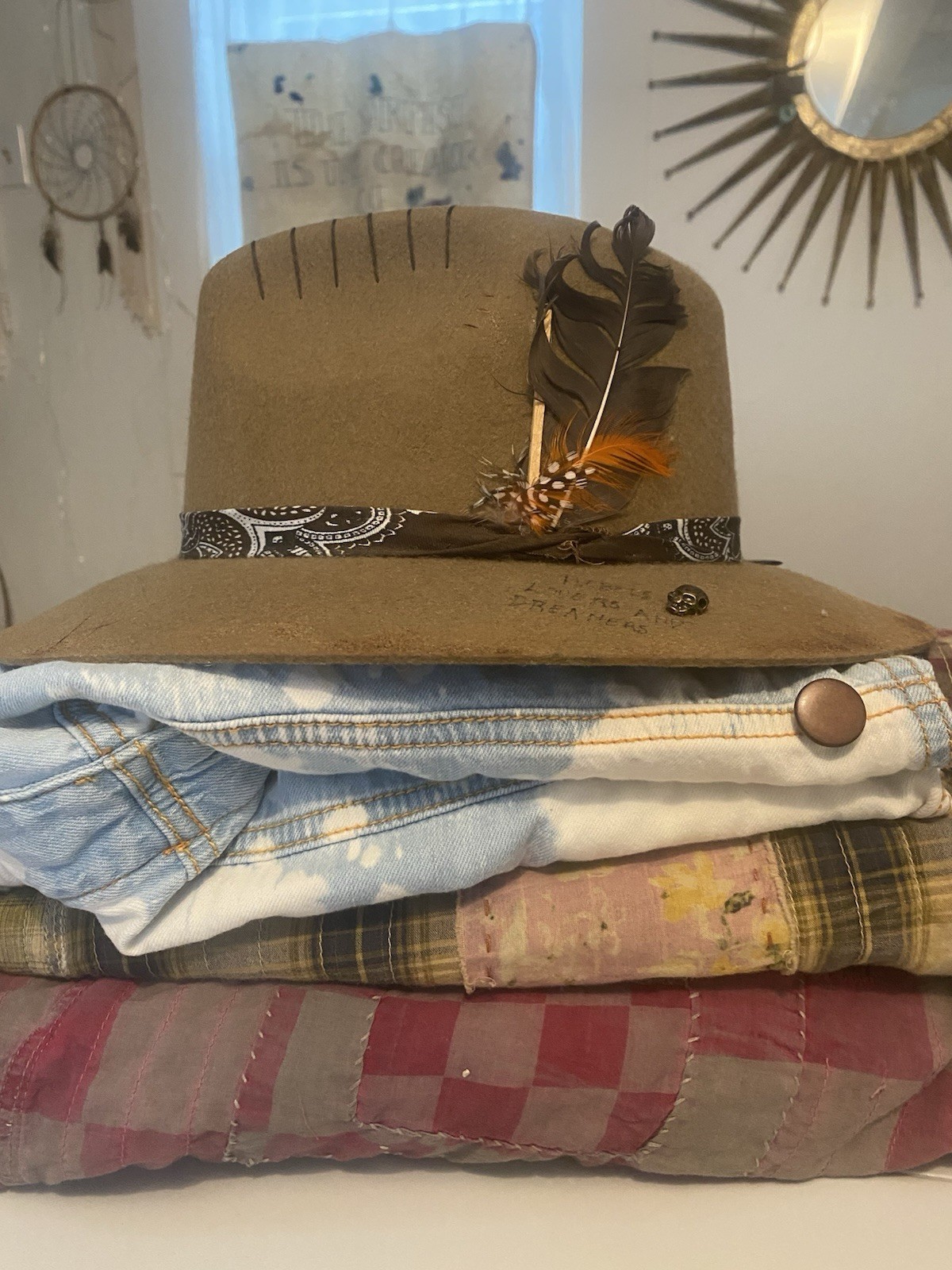 Magnolia Pearl Patchy Patchwork Mended Artsy Love… - image 9