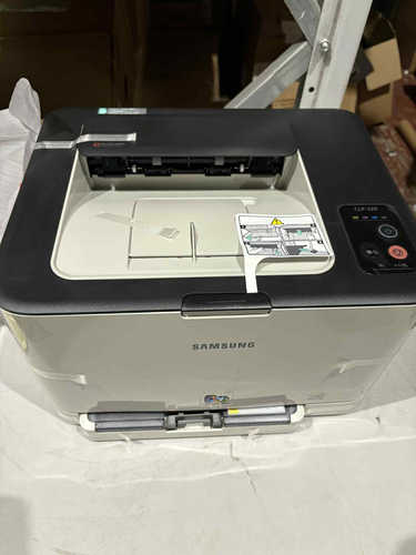 Stampante laser Samsung CLP 320 NUOVA STAMPANTE LASER UK SAMSUNG CLP-320 SPINA UK