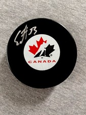 ERIN AMBROSE AUTOGRAPH TEAM CANADA WOMENS HOCKEY LOGO PUCK