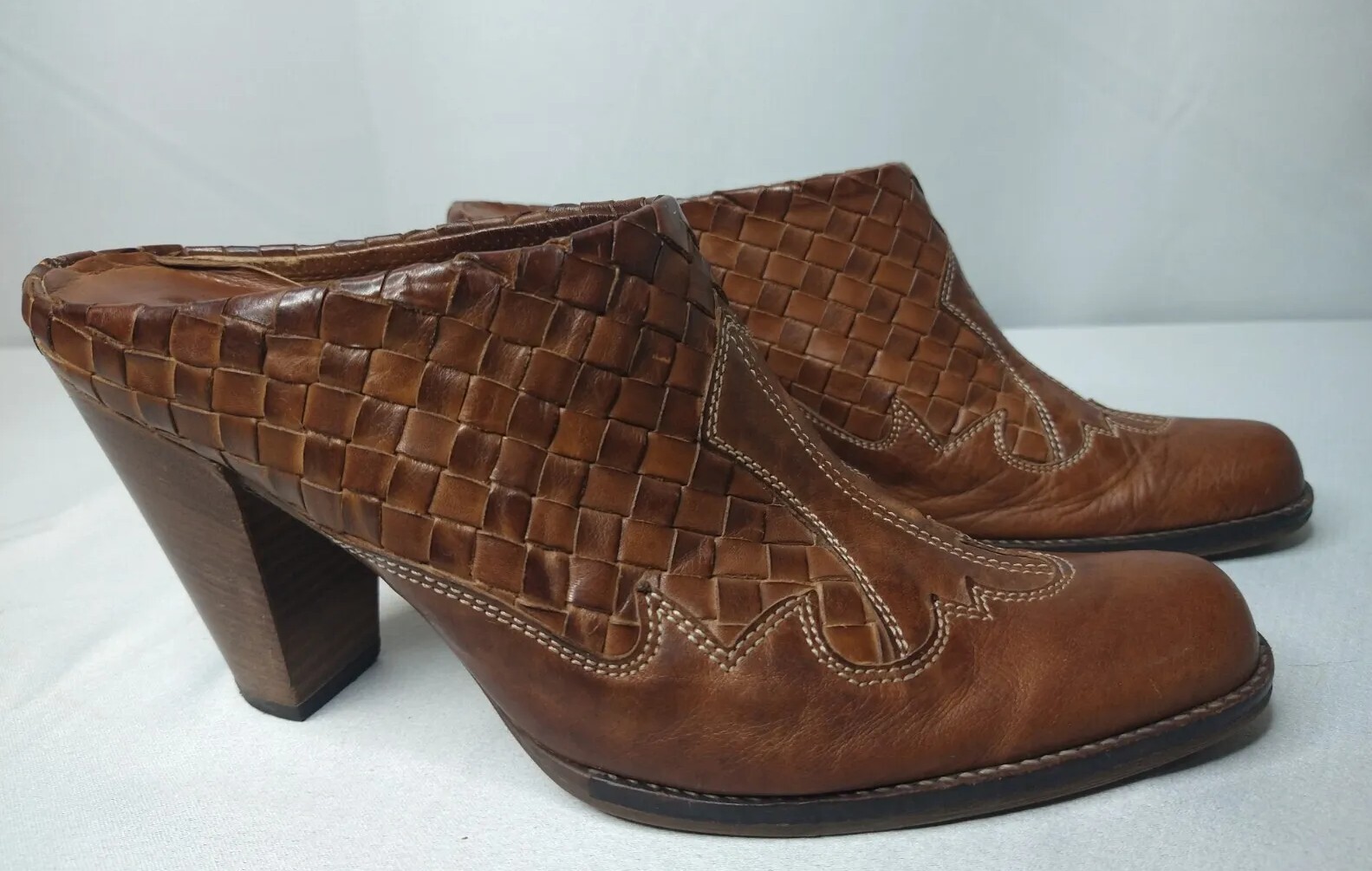 Купить SESTO MEUCCI Brown Woven Natural Leather Mule Pumps на Аукцион из  Америки с доставкой в Россию, Украину, Казахстан