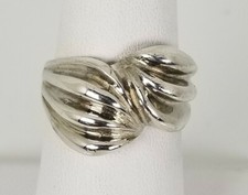 Ladies Sterling Silver Double Swirl ring size 8