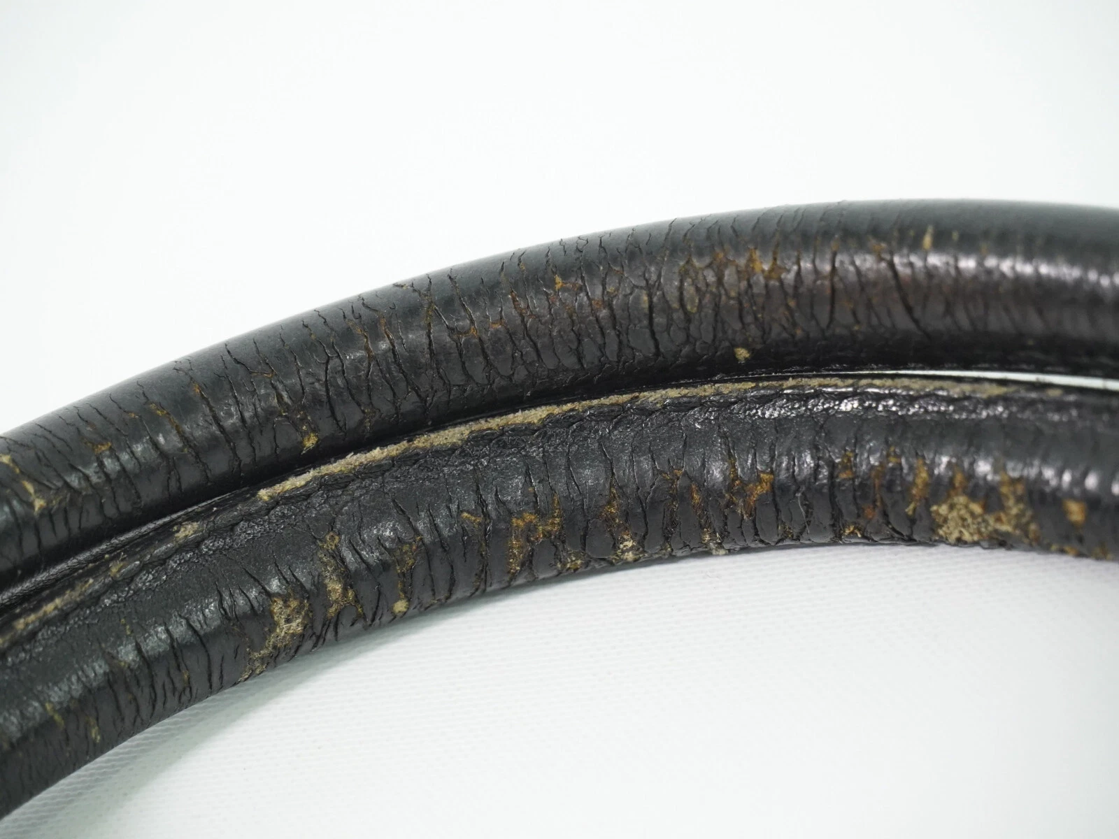 Borsa a mano LOEWE in pelle nera oro