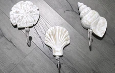 Off-White Seashell Wall Mount Hook Towel Rustic Distressed 9" Nautical - CHOICE