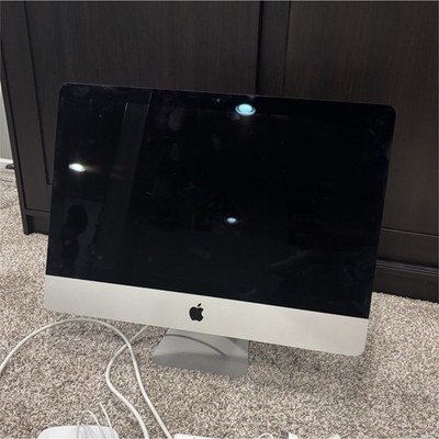 Apple iMac All-in-One Desktop Silver/Black Built-in Camera Keyboard Mouse
