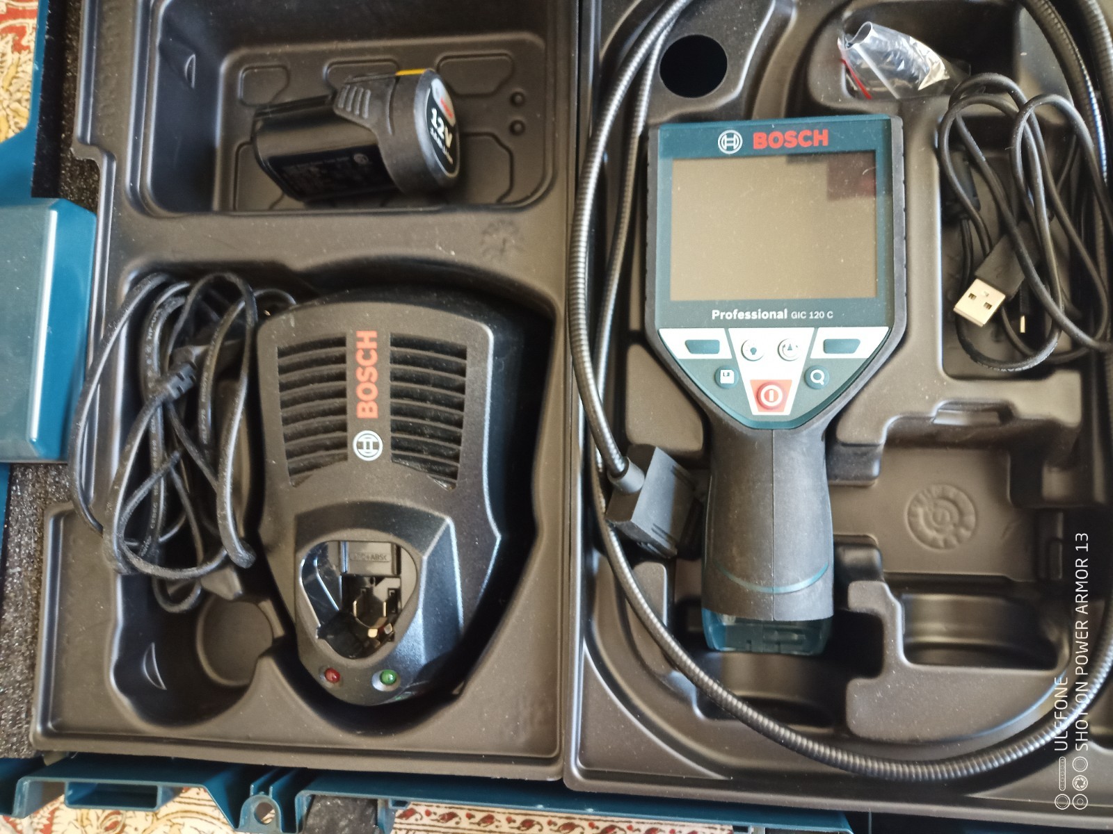 Caméra d'inspection Bosch Professional 12V avec flexible de 120 cm GIC 120