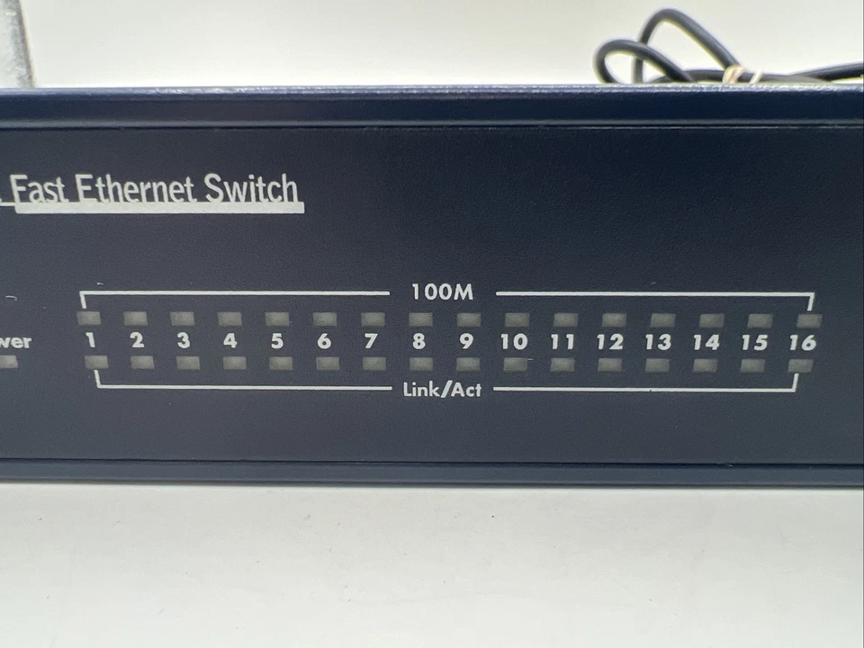 Netgear JFS516 16 Port 10/100 Fast Ethernet Switch Network Box A/C Power Cord - Image 4 of 4