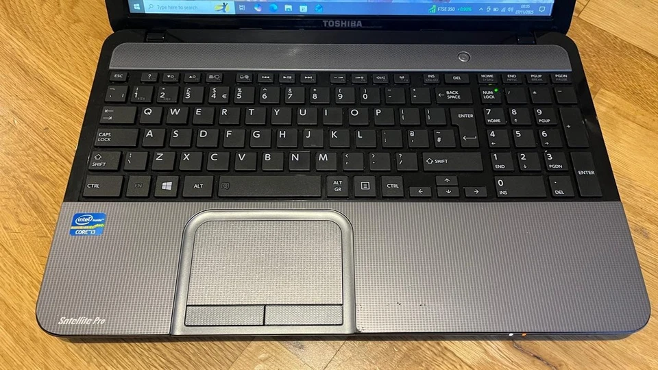 Toshiba Satellite Pro L850-1UJ, 15.6" Laptop, Core i3-3120M, 4GB RAM, 256GB SSD - Image 3 of 4