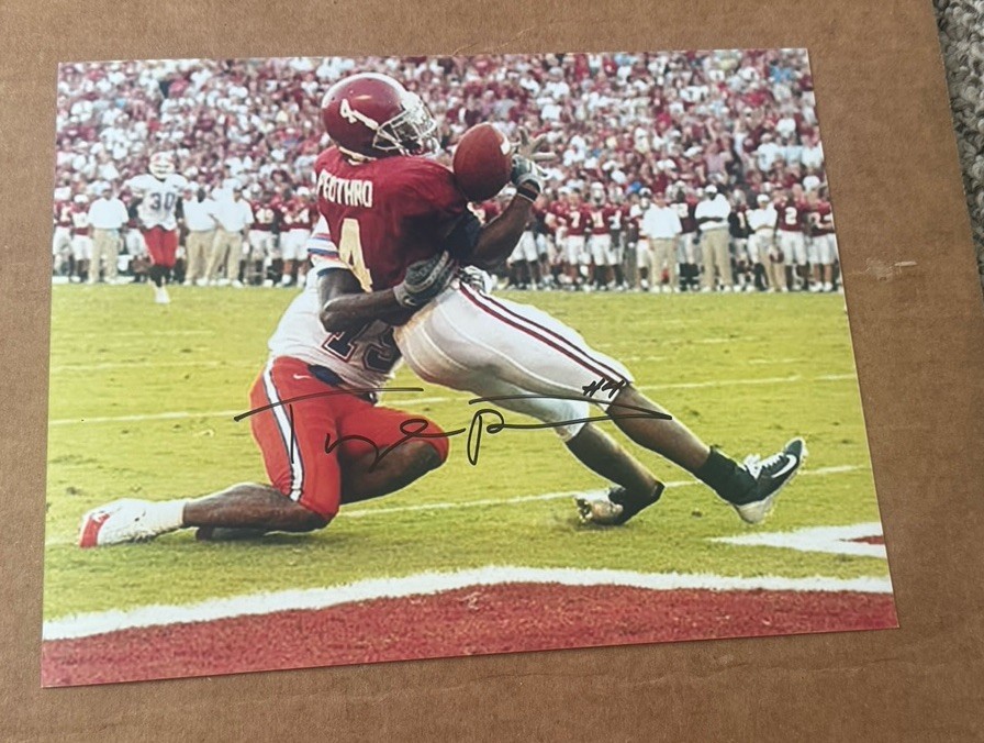 Tyrone Prothro  8x10 Signed  Photo W/ COA Alabama Crimson Tide #5